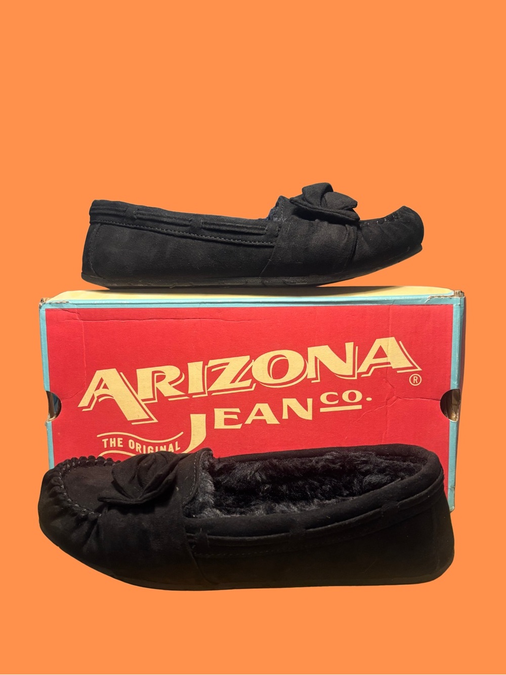 Arizona Jean Company Black Faux-Fur Lined Women's Moccasin Slippers with Bow